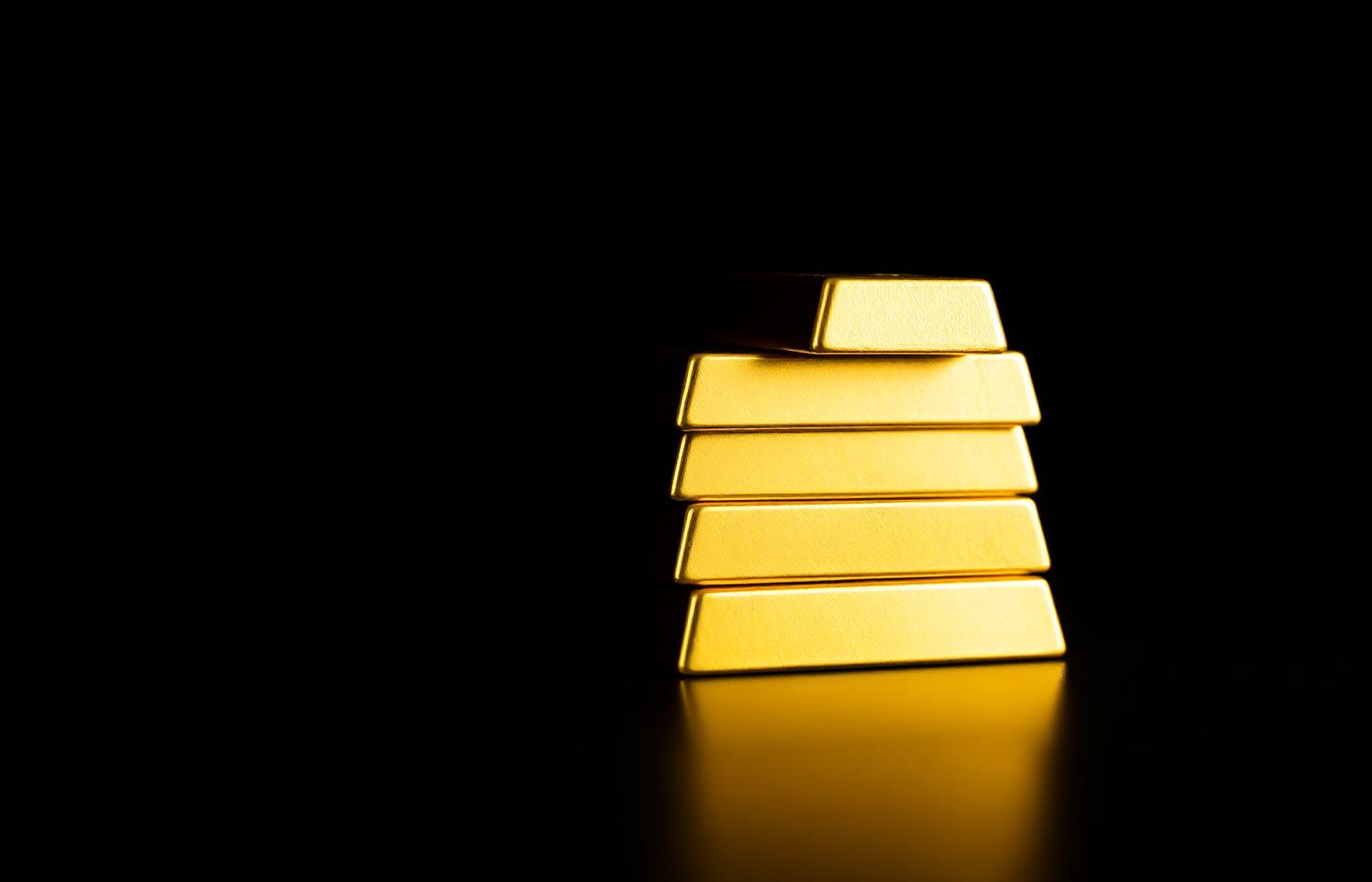 Gold bars representing the Gold Digital Dinar